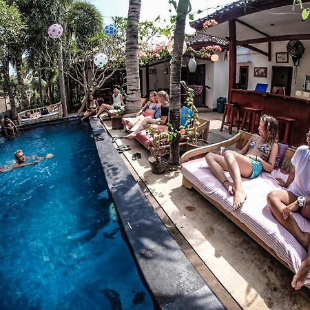 Aaliku Bungalows Gili Trawangan Luaran gambar